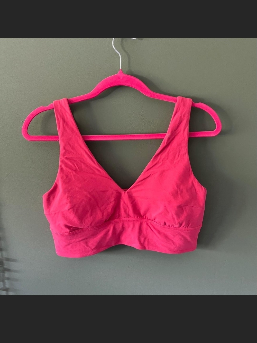 Lululemon Comfort Fit Wireless V-Neck Bralette In Lipgloss Pink No Tag Fit 8-10